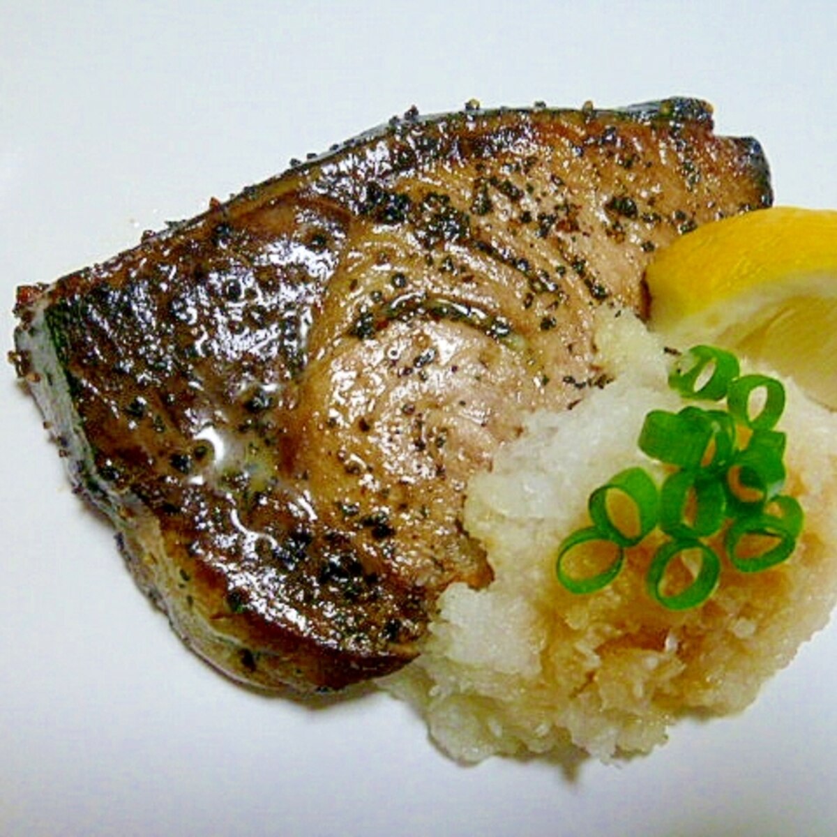 ぶりのステーキ おろしポン酢 レシピ 作り方 By 身の茸335 楽天レシピ ぶりのステーキ おろしポン酢 レシピ 作り方 By 身の茸335 楽天レシピ
